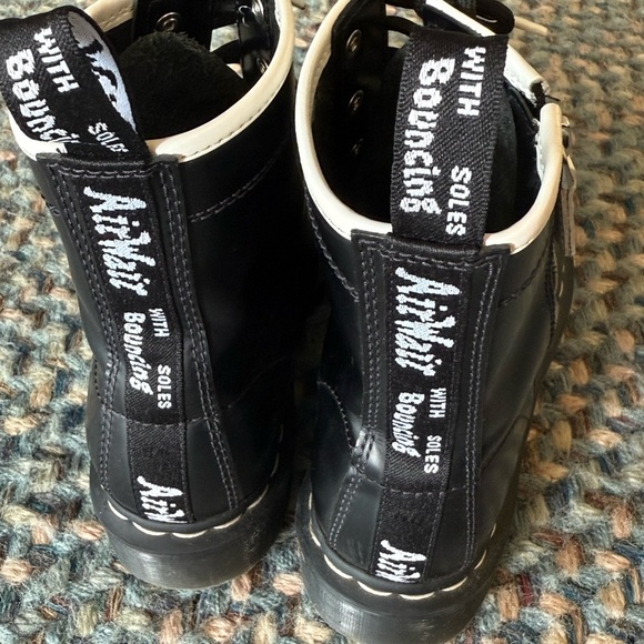 Dr. Martens Limited Edition 1460 HDW Zip sz 7 - Picture 4 of 7